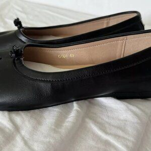Tabi split toe flats shoes Size 40 Black Leather
